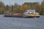 GMS ANNA GERHARDT, ENI:04700360, L 105 m, B 10 m, auf der Maas zu Tal in Richtung Maastricht unterwegs. 24.10.2025