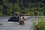 Das Motorschiff MO - Bay (Montigo Bay) ist am 06.07.2013 Mosel aufwärts zwischen Wehr und Palzem unterwegs.