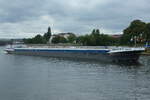 Tankmotorschiff PARKADDE, ENI 02325055, Flagge: NED, auf der Mosel bei Koblenz kurz vor dem Deutschen Eck. Aufnahmedatum: 12.08.2023.