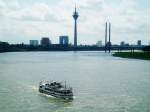 Das Fahrgastschiff Dsselschlchen auf dem Rhein in Dsseldorf.(12.5.2013)