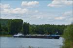 Als das TMS  EILTANK 21  oberhalb von Lahnstein Fluabwrts an mir vorbei war setzt es auf dem Rhein zu einem Wendemanver an um dann....