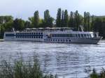 Die  Rousse Pristige  bei der Fahrt in den Hafen von Rdesheim; 23.08.2007