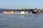 GMS  Freienstein  mit Containern auf dem Rhein bei Remagen - 07.02.2015