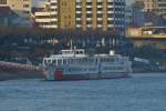 . Hotelschiff Bellriva  Euronr 07001702; Bj 2007; L 104,64 m; B 11,60 m; Passagiere 205; hat am Kai in Köln angelegt. 31.10.2015 