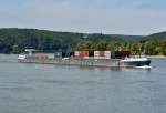 GMS  Millenium  mit Containern auf dem Rhein bei Remagen - 05.08.2015