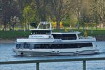 . MS LA PALOMA, gesehen auf dem Rhein nahe Koblenz.  09.04.2016