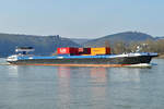 GMS  Belicha  mit Containern auf dem Rhein in Remagen - 16.03.2017