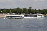 Passagierschiff  REGINA RHENI  Rhein aufwärts in Koblenz 4.7.2017