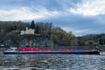 Das Containerschiff ANDA (ENI: 02332439) ist auf dem Rhein unterwegs.