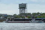 Das Gütermotorschiff KRONOS (ENI: 05601490) war Anfang Mai 2021 auf dem Rhein bei Duisburg zu sehen.