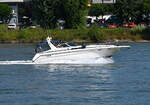 Motorboot VOYAGER (68248M) Rhein querab Bad Hönningen - 14.08.2021