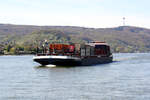 CMS BOLERO (ENI:02325839) L.135 m B.17,50 m T.5327 TEU 398 4Lagen 500 5Lagen auf dem Rhein am 18.04.2022 zu Berg in Braubach.