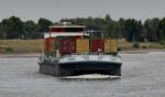 GMS TIGRIS (06105014) L.110 m B.11,45 m T 3213 auf dem Rhein zu Berg am 08.07.2022 in Xanten.