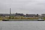 Ende August 2022 war in Duisburg das Gütermotorschiff ADRIAAN PIETER (ENI: 02327246) zu sehen.
