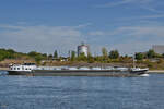 Auf dem Rhein bei Duisburg war Ende August 2022 der Pulvertanker CONAN (ENI: 02317499) unterwegs.