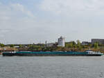 Das Gütermotorschiff OSTRY (ENI: 02314238) war im August 2022 auf dem Rhein bei Duisburg zu sehen.