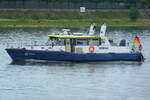 Das Streifenboot WSP 8 der Wasserschutzpolizei Nordrhein-Westfalen auf dem Rhein bei Bonn. Aufnahmedatum: 17.08.2023.