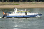 Das Streifenboot WSP 8 der Wasserschutzpolizei Nordrhein-Westfalen auf dem Rhein bei Bonn. Aufnahmedatum: 17.08.2023.