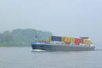 Die Aarburg wird überall als CMS, Containermotorschiff angegeben.