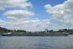 Das Tankmotorschiff CLAUDIA V. (ENI: 02332936) war Ende Mai 2025 auf dem Rhein bei Duisburg unterwegs.