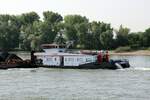 Schubboot  PATRIJS  (02336699 , 26 x 11,20m) am 13.06.2025 auf dem  RHEIN  zu Berg bei Rees.