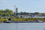 Im Bild das Gütermotorschiff JOLIBA (ENI: 04022290), welches Ende September 2025 auf dem Rhein bei Duisburg unterwegs war.