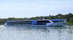 KFGS Viva One, ENI 07002160, rheinabwärts nach Breisach, L=135m, 176 Passagiere, Baujahr 2021, Heimathafen Basel/CH, Juni 2025