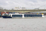 MS SPIRIT OF THE RHINE (ENI: 02338872) auf dem Rhein in Köln am 30.11.2025