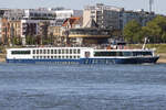 MS JOHANN STRAUSS (ENI: 02327687) auf dem Rhein bei K�ln am 01.05.2026