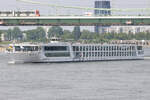 MS EMERALD SKY (ENI: 02336545) auf dem Rhein in K�ln am 10.05.2026
