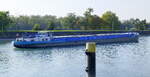 GMS NAMASTE ENI 02318625, rheinabw�rts nach der Staustufe Vogelgr�n/Elsa�, Heckansicht, Okt.2025