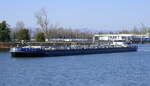 TMS ECHTERNACH ENI 02327187, rheinaufw�rts in Wartestellung vor der Staustufe Vogelgr�n/Elsa�, Feb.2026