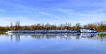 TMS STADT M�NCHEN ENI 04804110, rheinaufw�rts vor Breisach, Nov.2025