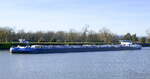 TMS SOPHIA ENI 02325926, rheinaufw�rts vor der Staustufe Vogelgr�n/Elsa�, Dez.2025