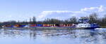 SGMS EIGER ENI 02324957 und GSL NORDWAND ENI 02326710, rheinaufw�rts vor Breisach, Heckansicht, M�rz 2026