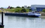 TMS GRENDEL ENI 04804130, rheinaufw�rts in Wartestellung vor der Staustufe Vogelgr�n/Elsa�, Heckansicht, Mai 2026