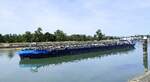 TMS SALACIA ENI 02338795, rheinaufw�rts in Wartestellung vor der Staustufe Vogelgr�n/Elsa�, Mai 2026