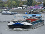 Im Bild das Frachtschiff BANDOLINO (ENI: 04502460), dahinter das Frachtschiff ALFA-MEA (ENI: 02332321). (D�sseldorf, September 2026)