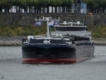 Anfang September 2026 habe ich auf dem Rhein in D�sseldorf das Frachtschiff COMPA��A (ENI: 02316831) fotografieren k�nnen.