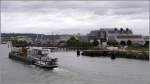 Schubboot EUROPA schiebt den Schubleichter ST. CHRISTOPHE in Rouen in Hhe der Mllverbrennungsanlage die Seine hinauf. 05.10.2011 
