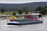 Die 1930 gebaute MAURETANIA ist am 05.10.2011 auf der Seine mit einer Ladung Containern unterwegs. Sie ist 79,95 m lang, 9,45 m breit, hat einen Tiefgang von 2,87 m und eine Tonnage von 1.528 t. Heimathafen ist Andresy (Frankreich). Frhere Namen: MAJORCA, GEJA F, RIJNVIS, BONAIRE R, ELIZA.
