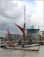 Die Sailing Barge WILL (IMO 5389841) wurde 1925 als WILL EVERARD gebaut. Sie ist 29,75 m ü.a. lang und 7,50 m breit. Heimathafen ist Maldon (Vereinigtes Königreich). Hier liegt sie am 09.06.2019 auf der Themse in London.