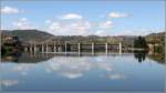 Das Oberwasser der Schleuse Pocinho am Douro. Die Schleuse wurde 1971 bis 1977 gebaut und hat eine Fall-/Hubhöhe von 22 m. Die Schleusenkammer hat eine nutzbare Länge von 83 m und eine Breite von 11,4 m. 06.05.2015