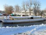 Bielersee Winterimpressionen  - MS Bren an der anlegestelle im Hafen von Biel am 01.01.2009