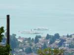 Lac Leman - Dampfschiff und Personenschiff vor Montreux unterwegs am 30.05.2009