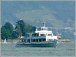 Das Passagierschiff  GENERAL-GUISAN  gesehen auf dem Genversee nahe Vevey am 25.05.2012.