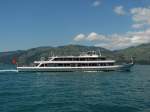 MS STADT THUN BLS AG, Schifffahrt Berner Oberland. Das MS STADT THUN wurde 1971 durch die Schiffswerft Linz AG gebaut. Das MS STADT THUN ist das grösstes Schiff des Thunersees und bietet 1100 Passagieren Platz. Hafenbecken Spiez, 05.08.2015.