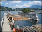 Bei den Werkstätten der Schiffahrtsgesellschaft des Vierwaldstättersees findet man auch dieses Dock. (22.07.2007)