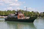Die Jokai ist ein kleines Fahrgastschiff auf dem ungarischen Meer  dem Balaton hier bei Kezthely am 9.9.2008.