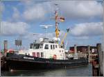 Das 1964 gebaute Arbeitsboot WESTERHARDE wird vom WSA Tnning fr verschiedenste Aufgaben eingesetzt. Die WESTERHARDE ist 17,50 m lang, 4,78 m breit und hat einen Tiefgang von 1,52 m. Die Maschine leistet 171 kw. Beheimatet ist sie in Wittdn auf Amrum, wo ich sie am 08.09.2006 fotografierte.